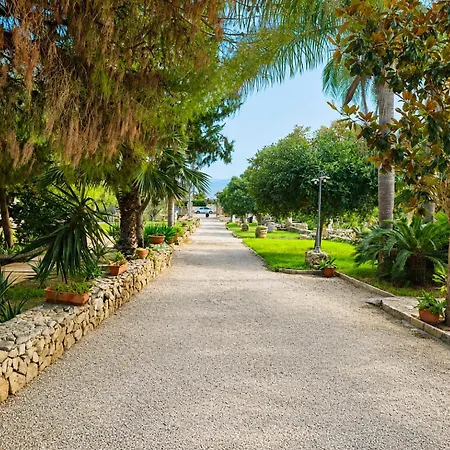 Lejlighedshotel Le Del Borgo Torre Squillace